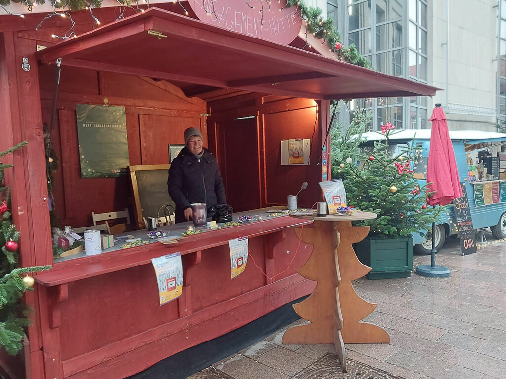 Engagementhütte auf dem Weihnachtsmarkt